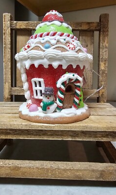LED Multi-Color Gingerbread House  Round Claydough 8''