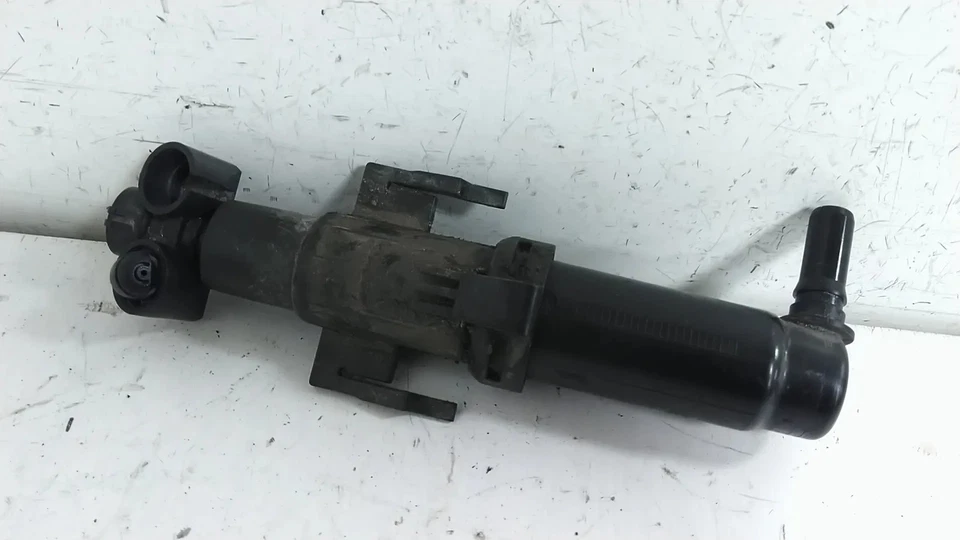LAVE PHARE DROIT BMW 7 serie (F01/02/03/04) 2011 61677178744 / 61677341542 - Photo 1/1