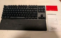 Steelseries Apex Pro TKL Wireless Keyboard - Barely Used - Comes With Dongle