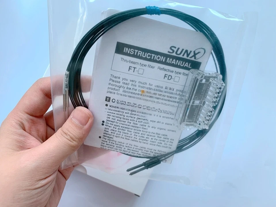 1PC NEW Panasonic SUNX Fiber Optic Sensor FT-V22 - Image 2 of 3