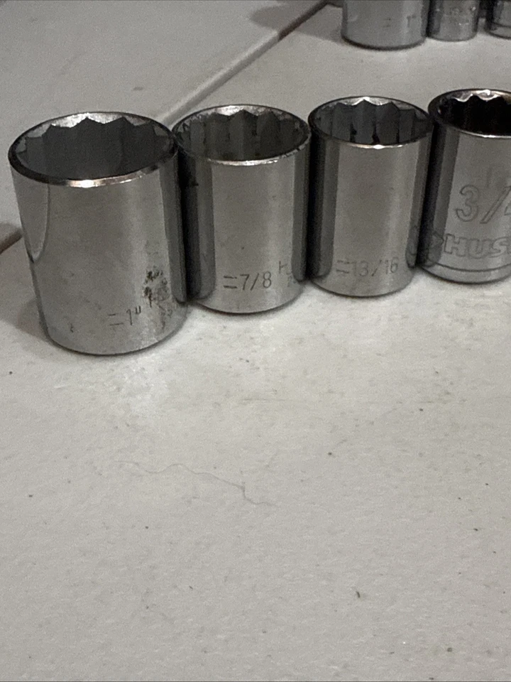 VINTAGE HUSKY 1/2" DRIVE 9 Piece Socket Set - 12 point - SAE - Made in USA - Image 2 of 4