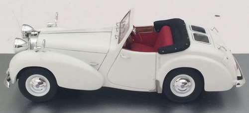 Kess Models 1949 Triumph Roadster Open White - Picture 10 of 10