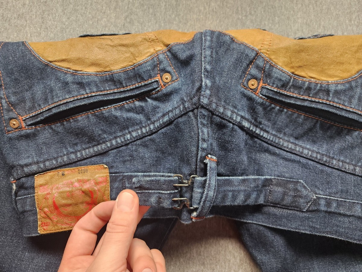 Vintage Evisu Jeans 34x34 Button Fly Buckle Back Big Logo Vintage Evisu Jeans 34x34 Button Fly Buckle Back Big Logo