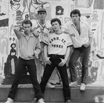 Scottish Pop Group Slik Guitarist Midge Ure And Others May 1976 Old Music Photo