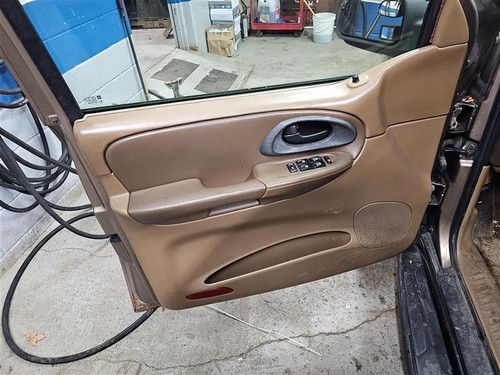 Front Console CHEVROLET TRAIL BLAZER (113 W.B.) 02 03 04 - Picture 11 of 24