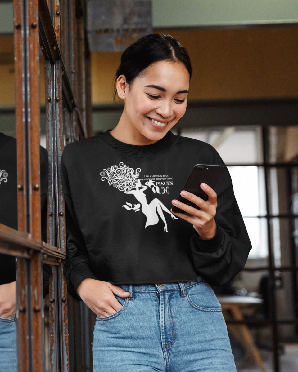 トップス [PISCESS] Logo Crop Sweatshirt Crop Sweatshirt - Pisces | eBay