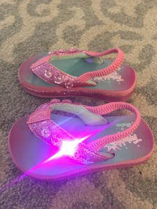 skechers jeweled sandals