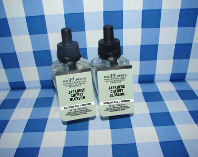  Bath & Body Works Wallflowers Home Fragrance Refill Bulb~ You Choose Lot of 2