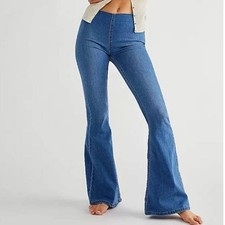 Free People Penny Pull On Flare Jeans Medium Wash Blue High Rise Bell Bottom 27
