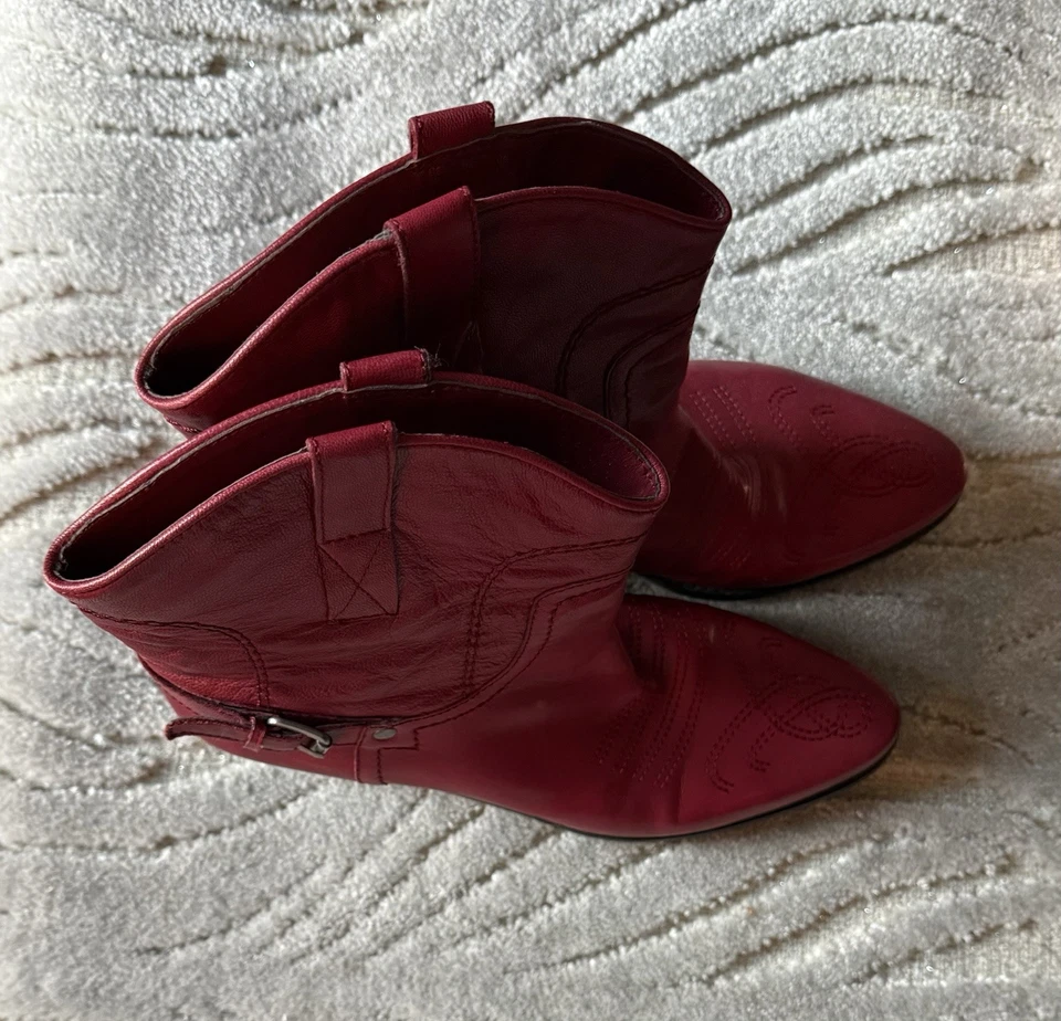 Botas de cuero rojas Franco Sarto para mujer Foto 2 de 4