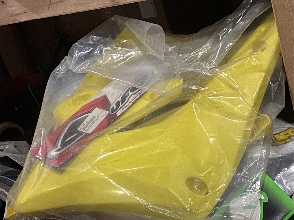 Suzuki желтый радиатор оболочки комплект UFO пластмассы RMZ250 2004-06 новый! - Изображение 2 из 4