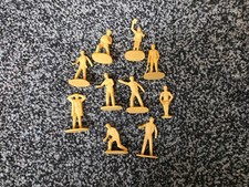 Scalextric Classic Figures Unpainted