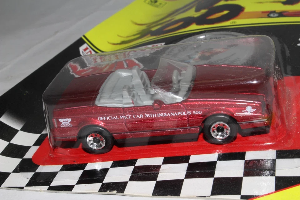 Matchbox Indy 500 Arie Luyendyk 1990 coche de ritmo oficial, 76th Indy 500 diecast #5 Foto 4 de 4