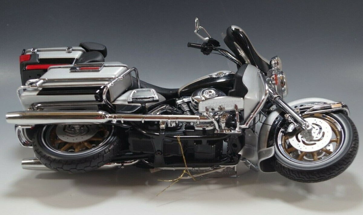 FRANKLIN MINT HARLEY DAVIDSON ULTRA CLASSIC ELECTRA GLIDE FRANKLIN MINT HARLEY DAVIDSON ULTRA CLASSIC ELECTRA GLIDE