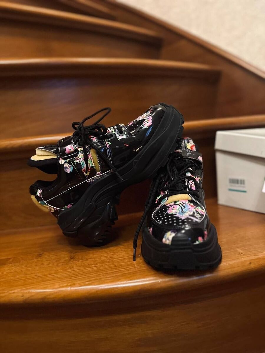 Maison Margiela Kawaii Printed Retro Fit Sneakers | eBay Maison Margiela Kawaii Printed Retro Fit Sneakers | eBay