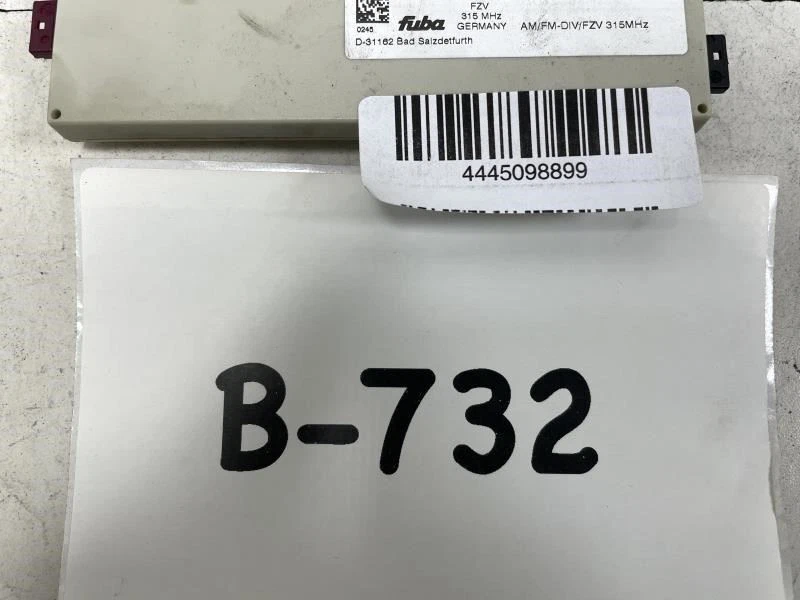 2005 BMW X3 E83 AMPLIFICADOR DE ANTENA DE RÁDIO FABRICANTE DE EQUIPAMENTO ORIGINAL+ - Imagem 2 de 4