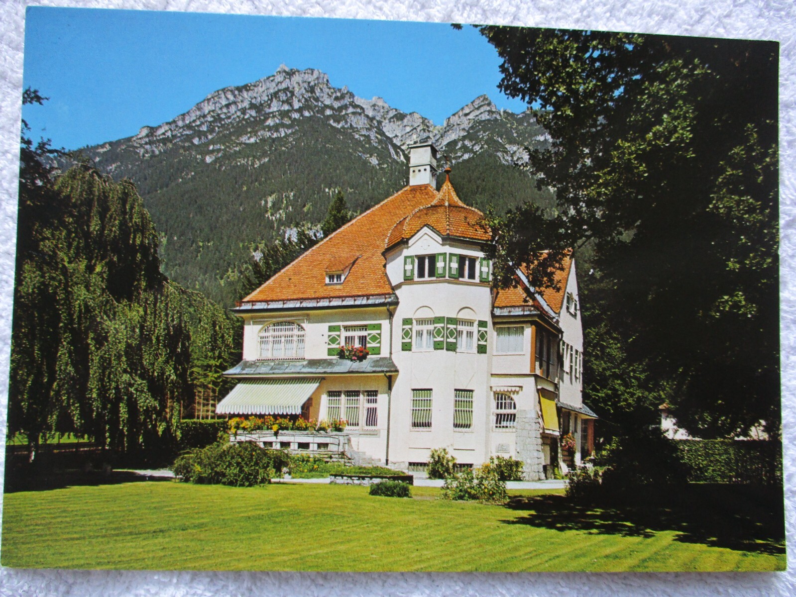 Bild 1 von 2