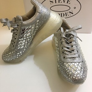 steve madden women's carissa sneaker