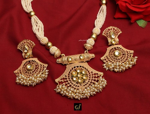 Gold Peach Rani Haar Long Bridal Kundan 