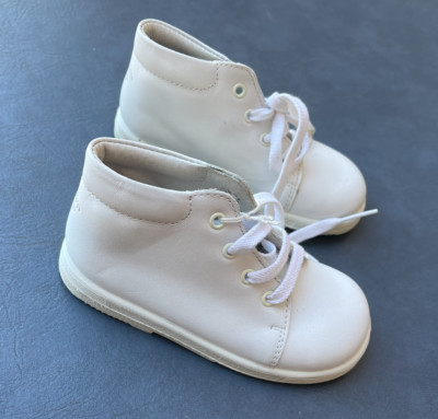 Elefanten brand new high end Vintage Classic El Chico baby leather boots shoes