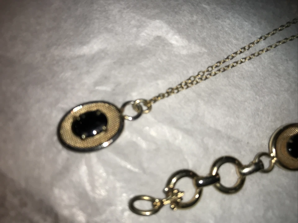 Juego de collar y pulsera de piedras de ónix rellenas de oro de 1/20 12 quilates FIRMADAS POR AMCO Foto 3 de 4