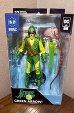 McFarlane DC Direct GREEN ARROW Longbow Hunter 7 Action Figure w Digital Code