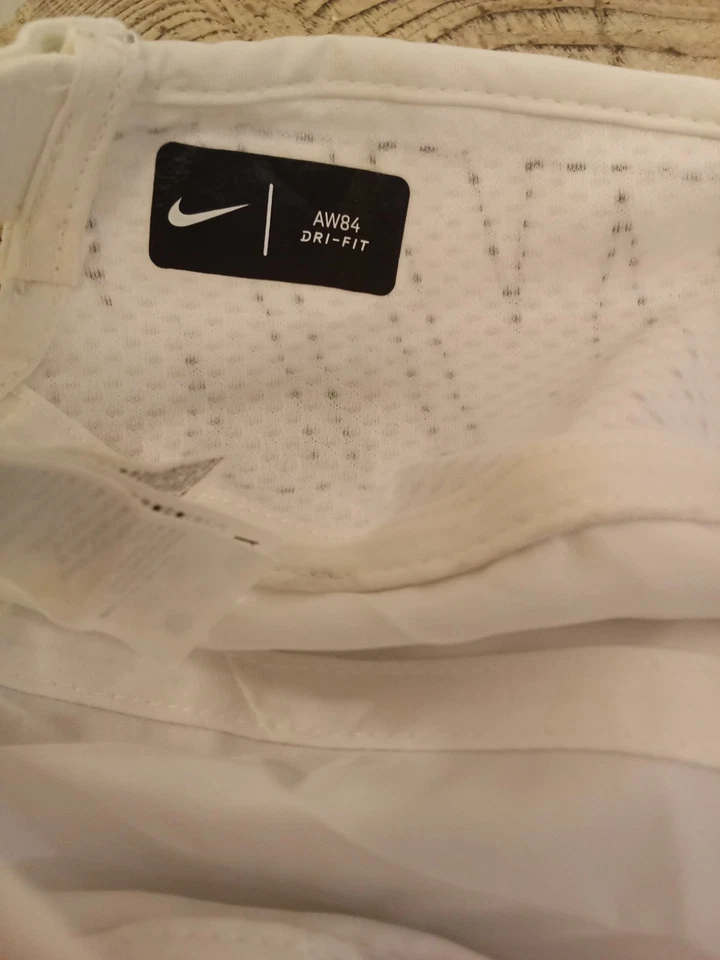 Nike AW84 Aerobill Dri Fit Running Hat 5 Panel Cap White Cycling 2017 London - Image 4 of 4