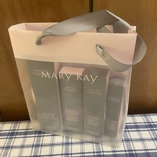 MARY KAY Timewise Miracle Set 3D --4 Piece Set-- Gift Bag Unopened 2020