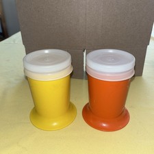 Vintage Tupperware  1318 Flower Orange  Yellow Sipper Cups with Lid 1856