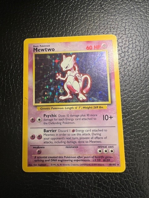 Mewtwo #10 (Base Set (1999))