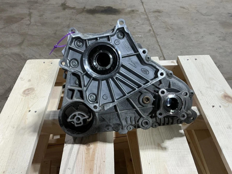 JAGUAR XF        2018 Transfer Case 2.0L Part Number GX637K780MC 824569 Foto 2 de 4