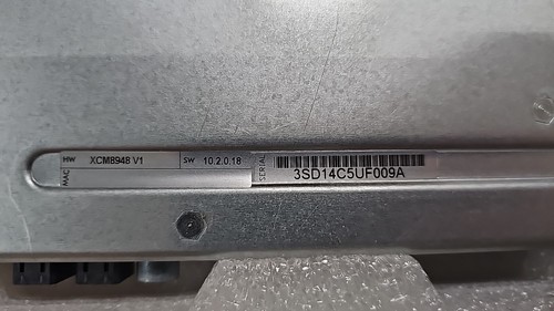 NETGEAR XCM8948 Switch M6100 Modul 48-port 10/100/1000BASE-T RJ45 48X1G- - Bild 9 von 9