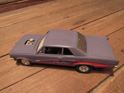 Vintage Plastic Built Model Car 1964 Pontiac GTO Street - Junkyard Parts! - Picture 5 of 12