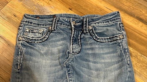 Miss Me Rock Damen 27 blau Denim Midi mittelgewaschen Strass Klappen Retro - Bild 3 von 8