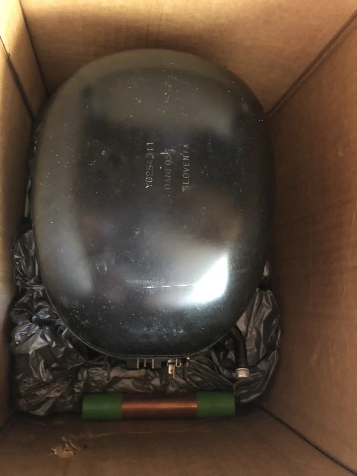 Danfoss NLE5.5F 115V 1PH 60HZ R-290A MBP REF. COMPRESSOR/ RSCR APPLICATION - Image 3 of 4