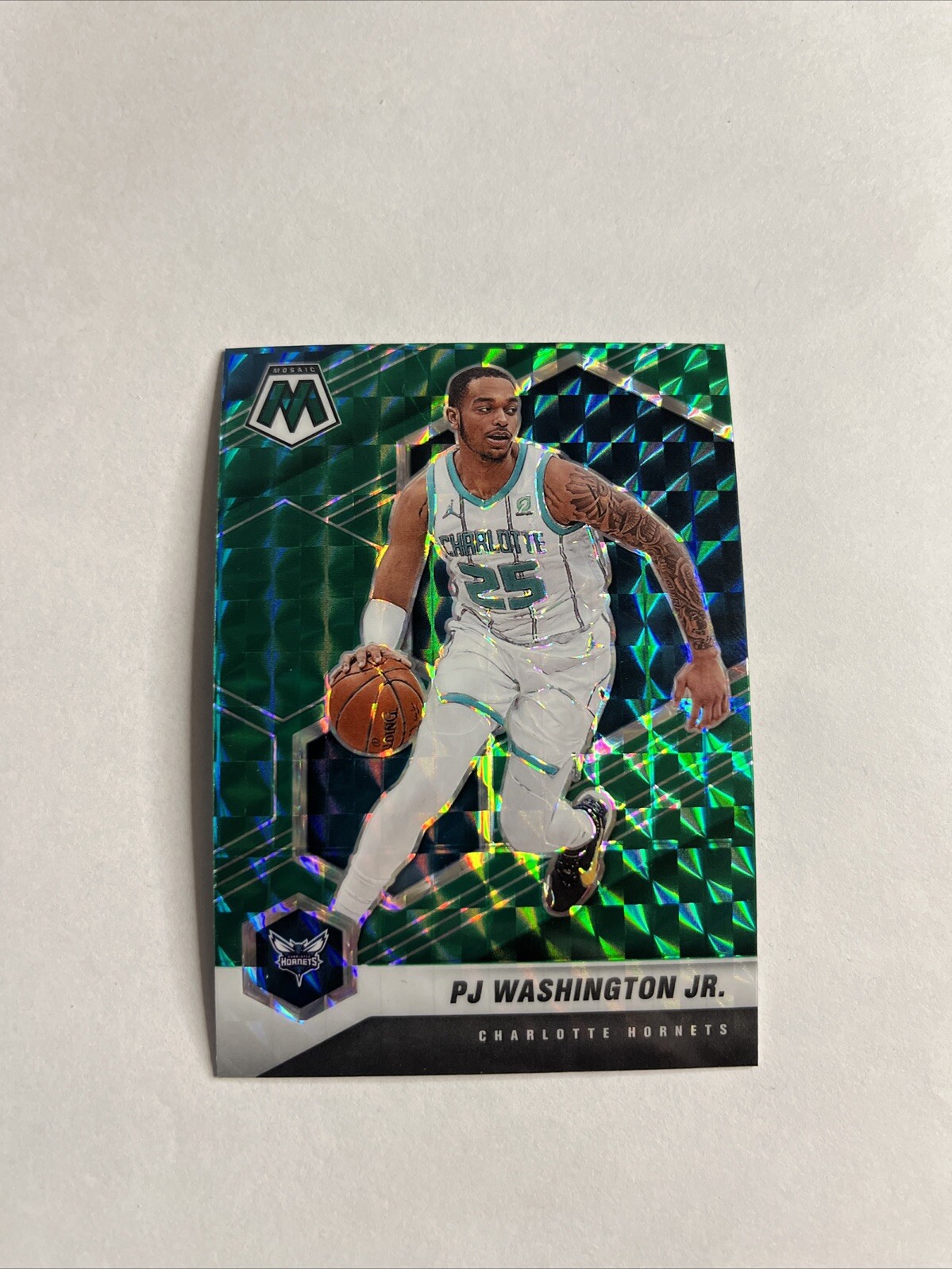 2020-21 Panini Mosaic - Green Mosaic Prizm #27 PJ Washington Jr.