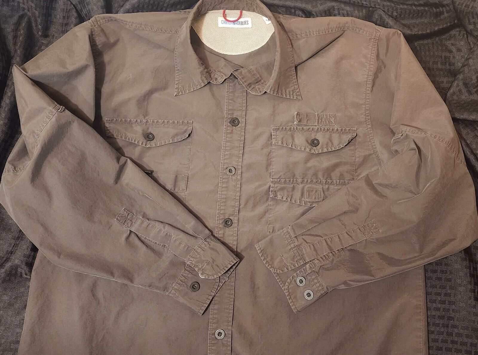 Vintage Canyon River Blues Fishing shirt Button Down Men's XL Khaki Sports 