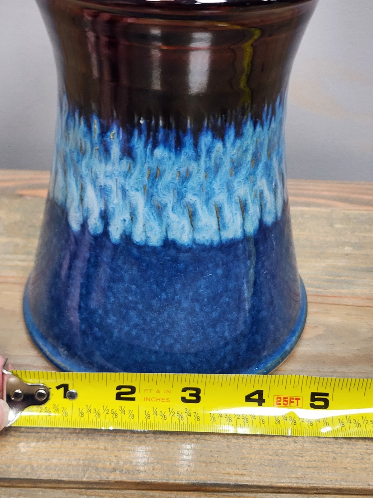 Georgetown Pottery Firelighter Firepot with Cast Iron Wand