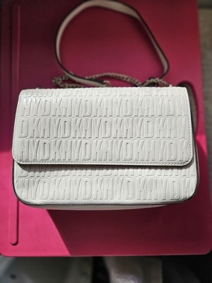 DKNY
