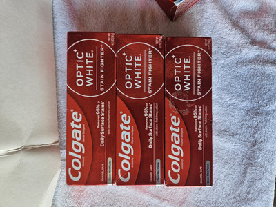 3 Clean Mint Paste Colgate Toothpaste  4.02 Oz
