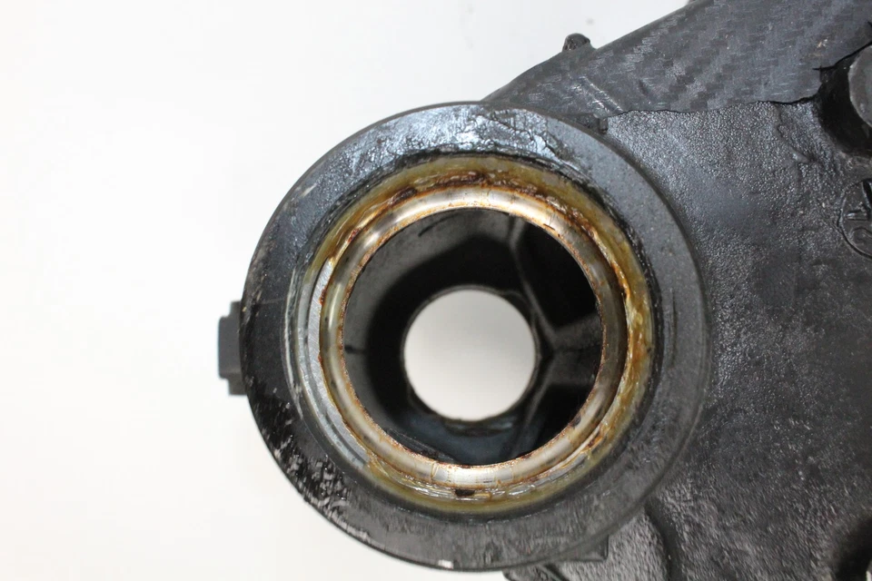 12-16 Suzuki GSXR 1000 Main Frame Chassis SLVG  - Imagem 3 de 4