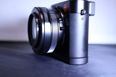 Leica 18471 D-Lux Type 109 3.0in LCD 12.8 Megapixel Digital