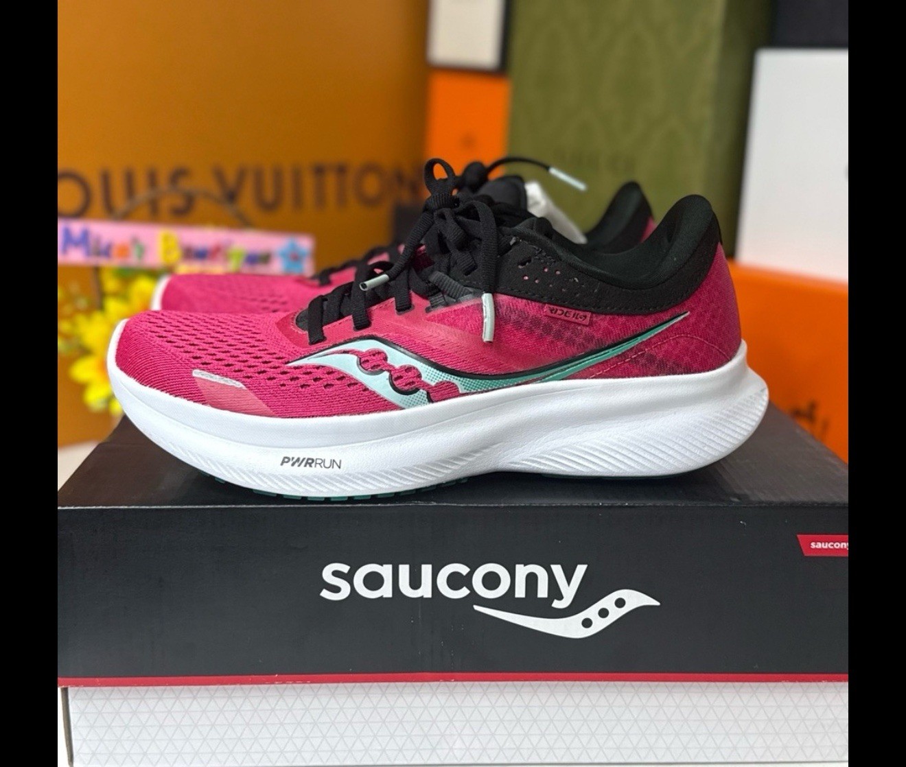 🆕SAUCONY Women's Pink and Black Athletic Shoes ~Open new in box~ SIZE:7.5”/38 thumbnail 4