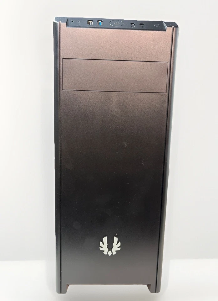 Boîtier PC BitFenix tour moyen – USB 3.0, ventilateur 120 mm, bon état général - Photo 4/4