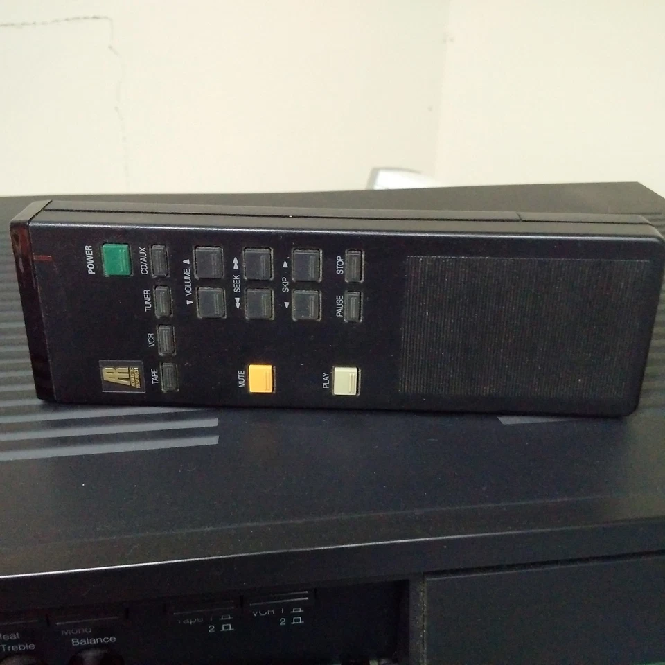 Amplificador integrado Teledyne Acoustic Research A-06 MC/MM fono Foto 3 de 4