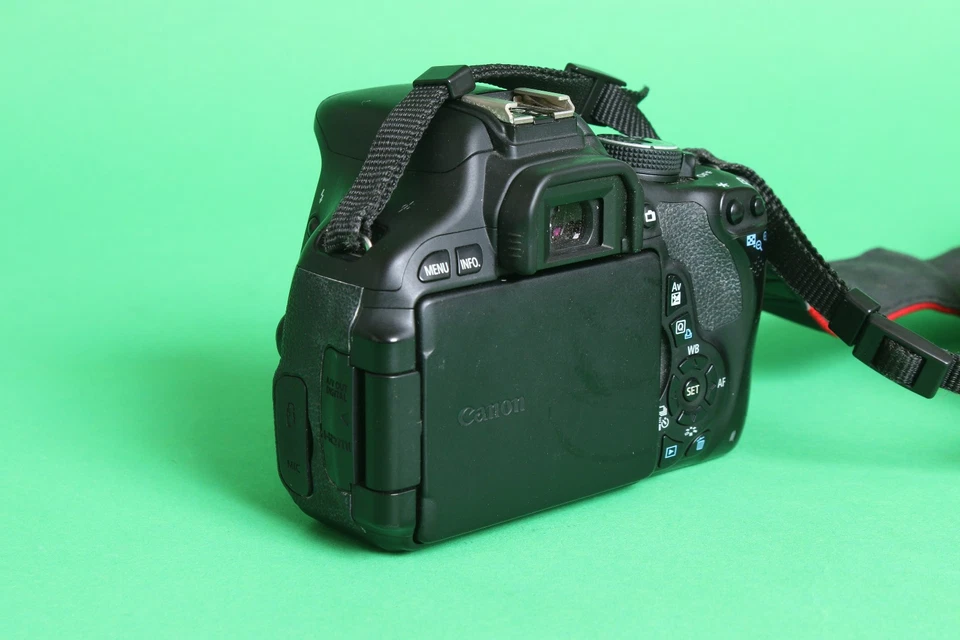 Canon EOS 600D, photo 4 of 5