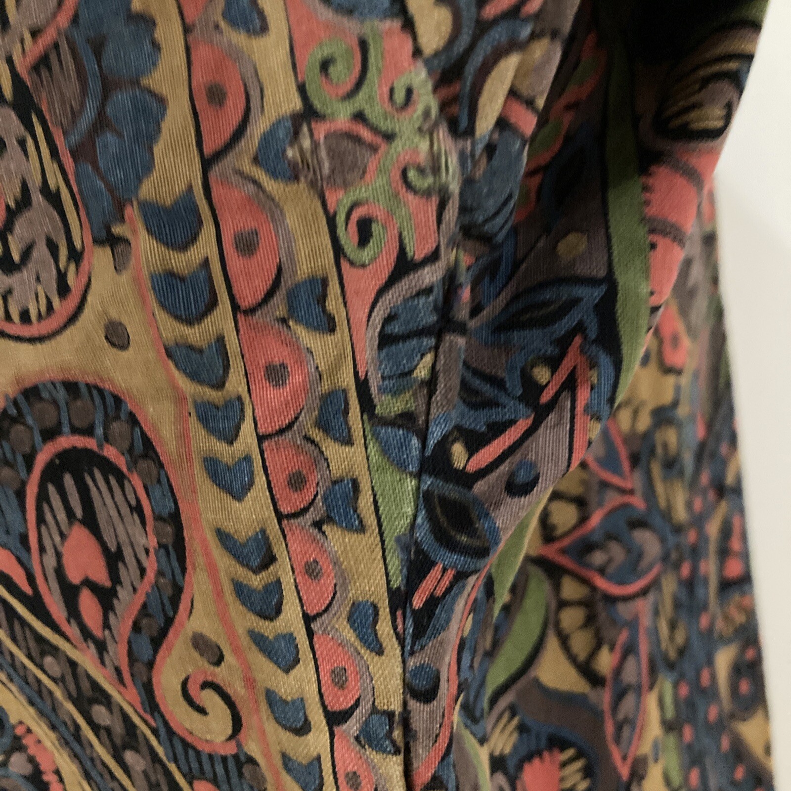 Vintage Paisley Print Dress with Metal Front Zip, Armpit to Armpit 22" approx. 9