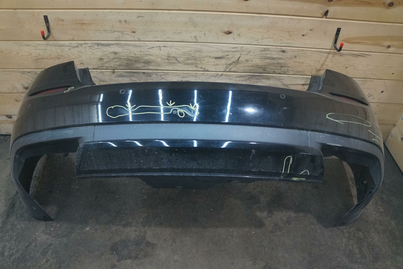 Rear Park Assist Bumper Cover 673004366 OEM Maserati Quattroporte 2014 *Note*