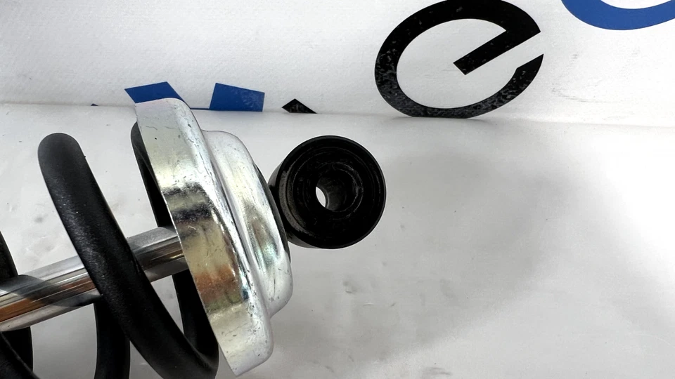 Amortiguador delantero izquierdo Can-Am Spyder RT Limited 2019 suspensión trasera Foto 4 de 4