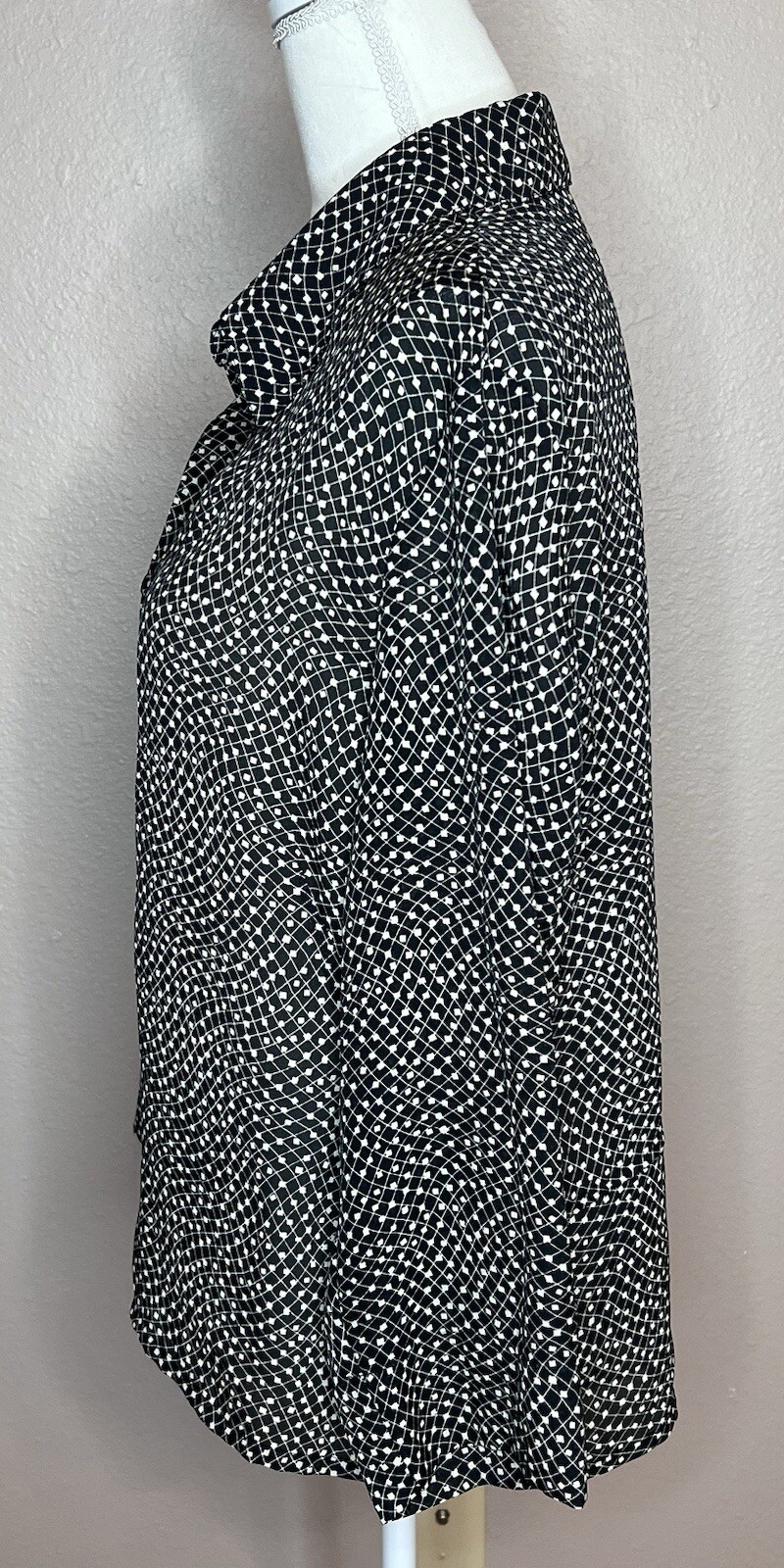 Picture 2 of 6